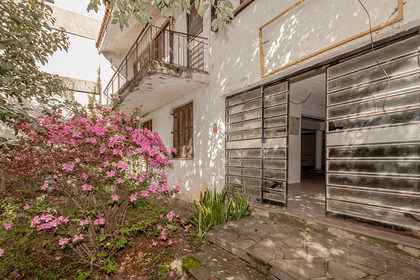 Casa para venda no bairro Floresta em Porto Alegre