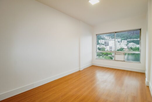 Conheça Quarto principal do imóvel - Ótimo apartamento RUA PROFESSOR ABELARDO LOBO - II-30985-50416 - 8 Quarto principal - Ótimo apartamento RUA PROFESSOR ABELARDO LOBO - II-30985-50416 - 8