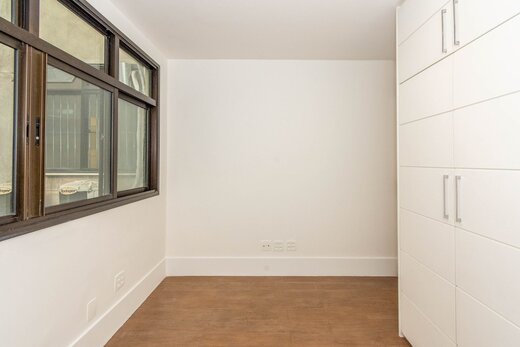 Conheça Quarto principal do imóvel - Apartamento 3 quartos à venda Laranjeiras, Rio de Janeiro - R$ 1.137.000 - II-36921-57995 - 11 Quarto principal - Apartamento 3 quartos à venda Laranjeiras, Rio de Janeiro - R$ 1.137.000 - II-36921-57995 - 11