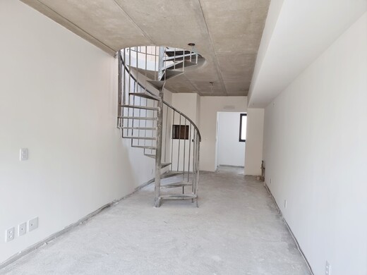 Living - cobertura 601