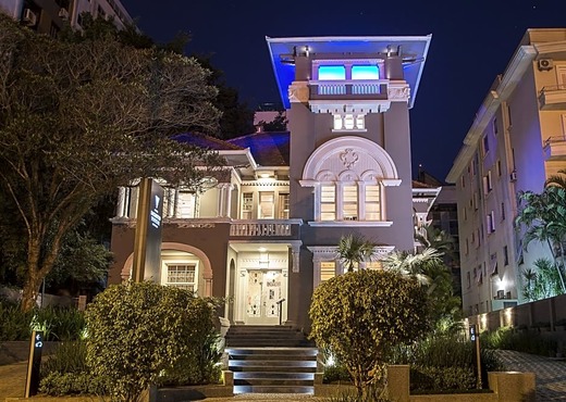 Sala para venda no bairro Floresta em Porto Alegre