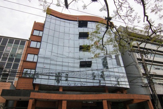 Sala para venda no bairro Petrópolis em Porto Alegre