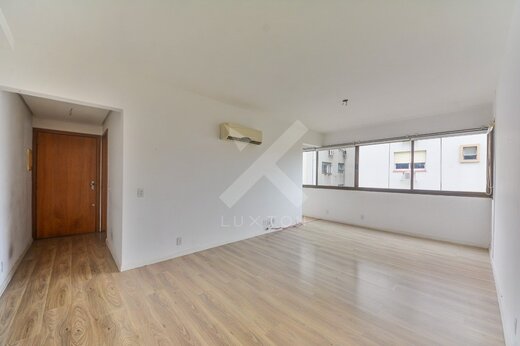 Apartamento para venda no bairro Rio Branco em Porto Alegre