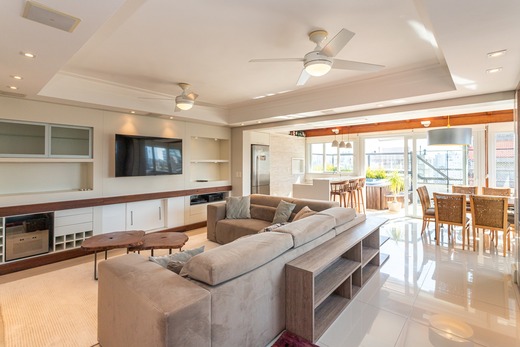 Cobertura Duplex para venda no bairro Petrópolis em Porto Alegre