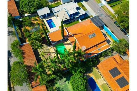Casa em Jardim Tereza Cristina