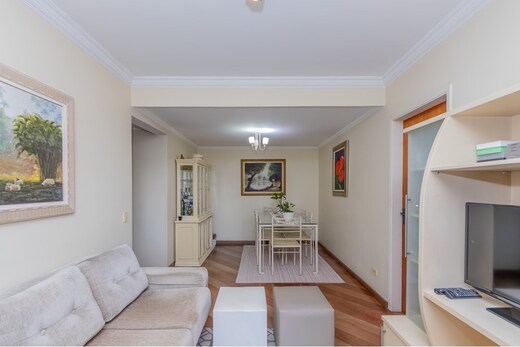 Apartamento em Vila Monte Alegre