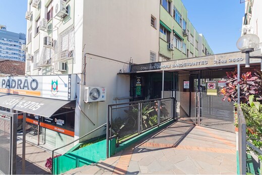 Apartamento para venda no bairro Teresópolis em Porto Alegre