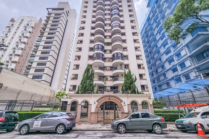 Apartamento em Moema