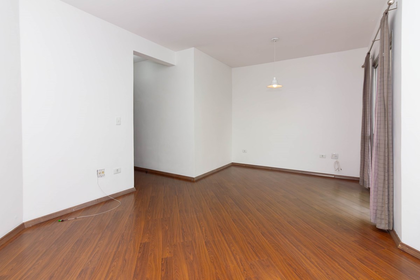 Apartamento em Vila Indiana