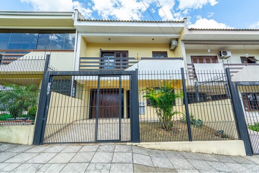 Casa para venda no bairro Nossa Senhora das Graças em Canoas