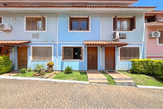 Casa para venda no bairro Espírito Santo em Porto Alegre