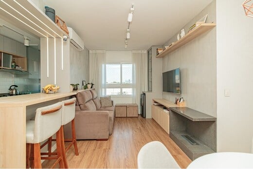 Apartamento para venda no bairro Navegantes em Porto Alegre