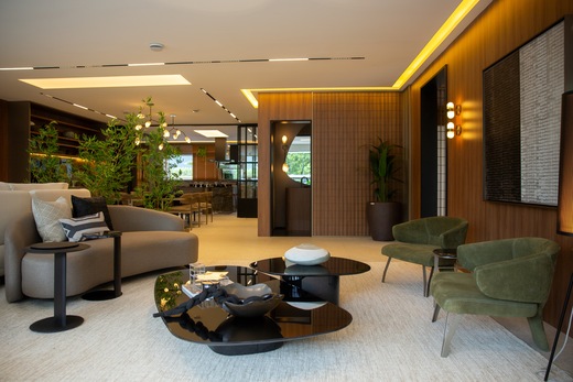 Living - 8