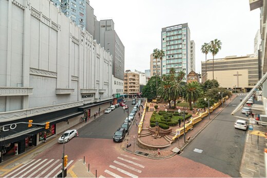 Apartamento para venda no bairro Centro Histórico em Porto Alegre