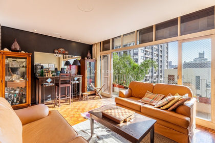 Apartamento para venda no bairro Rio Branco em Porto Alegre