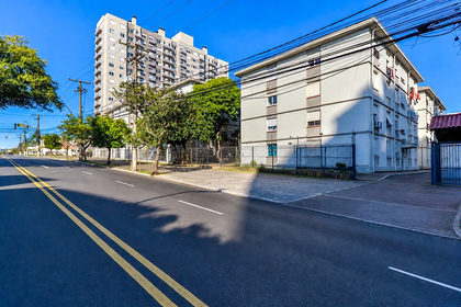 Apartamento para venda no bairro Cristo Redentor em Porto Alegre