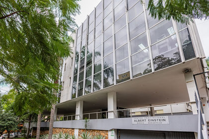 Sala para venda no bairro Rio Branco em Porto Alegre