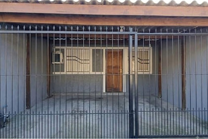 Casa para venda no bairro Sítio Ipiranga em Cachoeirinha