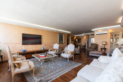 Apartamento em Cerqueira César