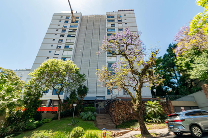Apartamento para venda no bairro Rio Branco em Porto Alegre