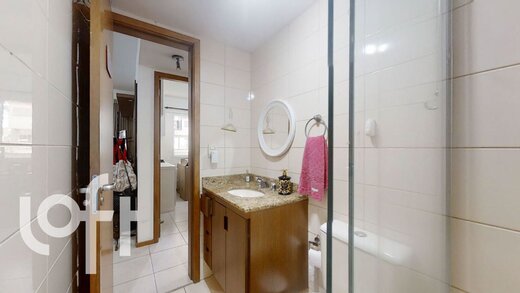 Conheça Banheiro do imóvel - Apartamento 3 quartos à venda Catete, Rio de Janeiro - R$ 910.000 - II-19107-31899 - 17 Banheiro - Apartamento 3 quartos à venda Catete, Rio de Janeiro - R$ 910.000 - II-19107-31899 - 17