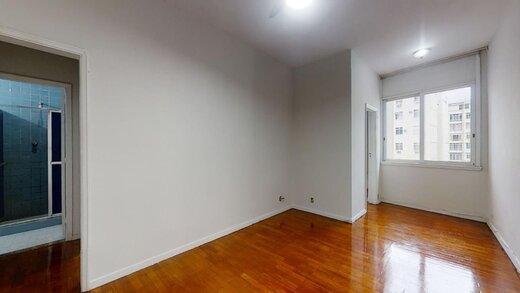 Conheça Apartamento 2 quartos à venda Copacabana, SUL,Rio de Janeiro - R$ 930.000 - II-19198-32042 - 1 Apartamento 2 quartos à venda Copacabana, SUL,Rio de Janeiro - R$ 930.000 - II-19198-32042 - 1