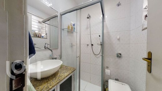 Conheça Banheiro do imóvel - Apartamento 3 quartos à venda Catete, Rio de Janeiro - R$ 800.000 - II-19202-32046 - 7 Banheiro - Apartamento 3 quartos à venda Catete, Rio de Janeiro - R$ 800.000 - II-19202-32046 - 7