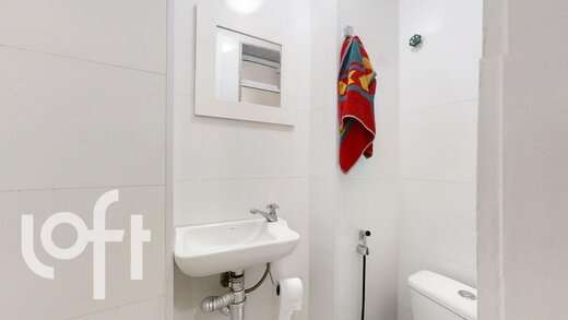 Conheça Banheiro do imóvel - Apartamento 2 quartos à venda Copacabana, SUL,Rio de Janeiro - R$ 920.000 - II-19328-32206 - 3 Banheiro - Apartamento 2 quartos à venda Copacabana, SUL,Rio de Janeiro - R$ 920.000 - II-19328-32206 - 3