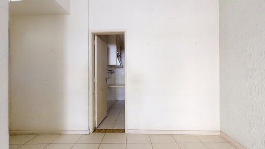 Conheça Living do imóvel - Apartamento 3 quartos à venda Copacabana, Rio de Janeiro - R$ 1.400.000 - II-20183-33577 - 16 Living - Apartamento 3 quartos à venda Copacabana, Rio de Janeiro - R$ 1.400.000 - II-20183-33577 - 16