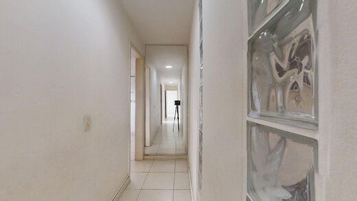 Conheça Quarto principal do imóvel - Apartamento 3 quartos à venda Copacabana, Rio de Janeiro - R$ 1.400.000 - II-20183-33577 - 20 Quarto principal - Apartamento 3 quartos à venda Copacabana, Rio de Janeiro - R$ 1.400.000 - II-20183-33577 - 20