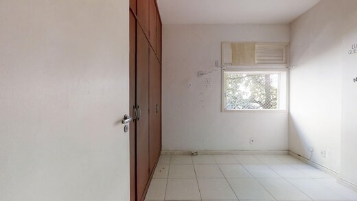 Conheça Quarto principal do imóvel - Apartamento 3 quartos à venda Copacabana, Rio de Janeiro - R$ 1.400.000 - II-20183-33577 - 26 Quarto principal - Apartamento 3 quartos à venda Copacabana, Rio de Janeiro - R$ 1.400.000 - II-20183-33577 - 26