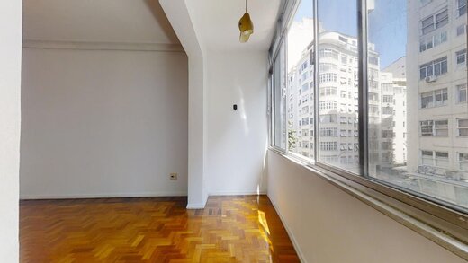 Conheça Living do imóvel - Apartamento 2 quartos à venda Copacabana, Rio de Janeiro - R$ 1.810.000 - II-20219-33632 - 28 Living - Apartamento 2 quartos à venda Copacabana, Rio de Janeiro - R$ 1.810.000 - II-20219-33632 - 28