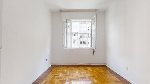 Conheça Quarto principal do imóvel - Apartamento 2 quartos à venda Copacabana, Rio de Janeiro - R$ 1.810.000 - II-20219-33632 - 31 Quarto principal - Apartamento 2 quartos à venda Copacabana, Rio de Janeiro - R$ 1.810.000 - II-20219-33632 - 31