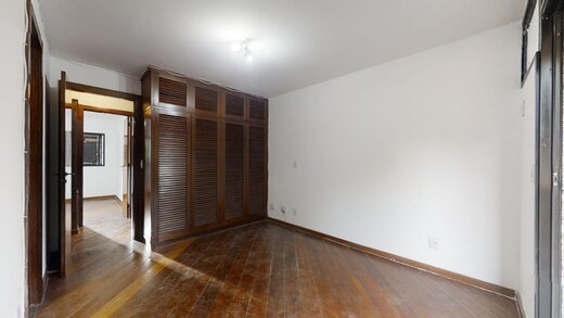 Conheça Quarto principal do imóvel - Apartamento 2 quartos à venda Leblon, Rio de Janeiro - R$ 1.705.000 - II-20350-33856 - 24 Quarto principal - Apartamento 2 quartos à venda Leblon, Rio de Janeiro - R$ 1.705.000 - II-20350-33856 - 24