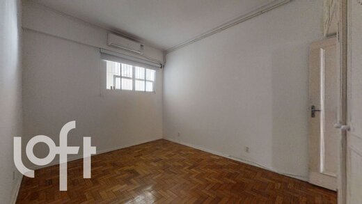 Conheça Quarto principal do imóvel - Apartamento 2 quartos à venda Copacabana, Rio de Janeiro - R$ 1.295.000 - II-21102-35044 - 6 Quarto principal - Apartamento 2 quartos à venda Copacabana, Rio de Janeiro - R$ 1.295.000 - II-21102-35044 - 6