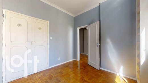 Conheça Quarto principal do imóvel - Apartamento 2 quartos à venda Copacabana, Rio de Janeiro - R$ 1.295.000 - II-21102-35044 - 4 Quarto principal - Apartamento 2 quartos à venda Copacabana, Rio de Janeiro - R$ 1.295.000 - II-21102-35044 - 4