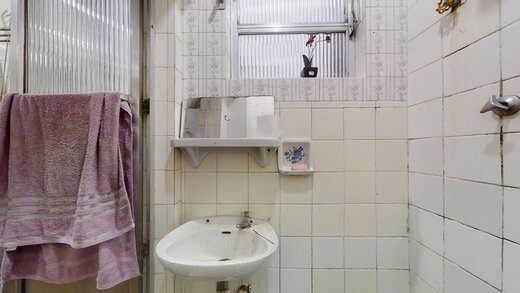 Conheça Banheiro do imóvel - Apartamento 3 quartos à venda Copacabana, Rio de Janeiro - R$ 1.300.000 - II-21383-35556 - 30 Banheiro - Apartamento 3 quartos à venda Copacabana, Rio de Janeiro - R$ 1.300.000 - II-21383-35556 - 30