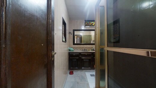Conheça Banheiro do imóvel - Apartamento 3 quartos à venda Copacabana, Rio de Janeiro - R$ 1.300.000 - II-21383-35556 - 31 Banheiro - Apartamento 3 quartos à venda Copacabana, Rio de Janeiro - R$ 1.300.000 - II-21383-35556 - 31