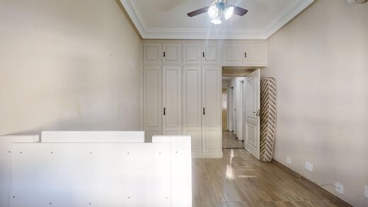 Conheça Quarto principal do imóvel - Apartamento 2 quartos à venda Laranjeiras, Rio de Janeiro - R$ 920.000 - II-21432-35654 - 10 Quarto principal - Apartamento 2 quartos à venda Laranjeiras, Rio de Janeiro - R$ 920.000 - II-21432-35654 - 10