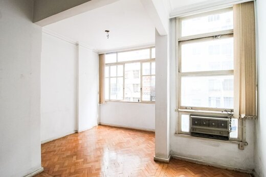 Conheça Living do imóvel - Apartamento 2 quartos à venda Copacabana, Rio de Janeiro - R$ 1.085.000 - II-21550-35827 - 31 Living - Apartamento 2 quartos à venda Copacabana, Rio de Janeiro - R$ 1.085.000 - II-21550-35827 - 31
