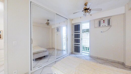 Conheça Living do imóvel - Apartamento 2 quartos à venda Copacabana, Rio de Janeiro - R$ 1.090.000 - II-22845-37781 - 17 Living - Apartamento 2 quartos à venda Copacabana, Rio de Janeiro - R$ 1.090.000 - II-22845-37781 - 17