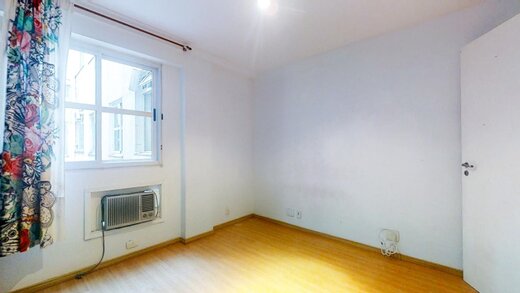 Conheça Quarto principal do imóvel - Apartamento 2 quartos à venda Copacabana, Rio de Janeiro - R$ 1.090.000 - II-22845-37781 - 25 Quarto principal - Apartamento 2 quartos à venda Copacabana, Rio de Janeiro - R$ 1.090.000 - II-22845-37781 - 25