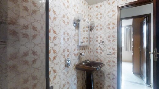 Conheça Banheiro do imóvel - Apartamento 3 quartos à venda Laranjeiras, Rio de Janeiro - R$ 901.000 - II-23161-38208 - 21 Banheiro - Apartamento 3 quartos à venda Laranjeiras, Rio de Janeiro - R$ 901.000 - II-23161-38208 - 21