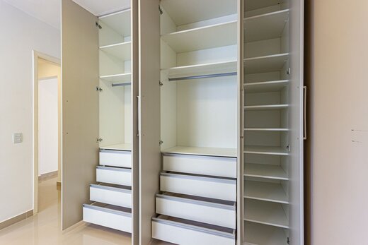 Conheça Quarto principal do imóvel - Apartamento 2 quartos à venda Rio de Janeiro,RJ - R$ 1.200.000 - II-24204-40140 - 19 Quarto principal - Apartamento 2 quartos à venda Rio de Janeiro,RJ - R$ 1.200.000 - II-24204-40140 - 19