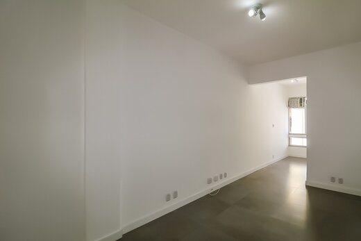Conheça Living do imóvel - Apartamento 2 quartos à venda Copacabana, Rio de Janeiro - R$ 812.000 - II-25138-41503 - 17 Living - Apartamento 2 quartos à venda Copacabana, Rio de Janeiro - R$ 812.000 - II-25138-41503 - 17