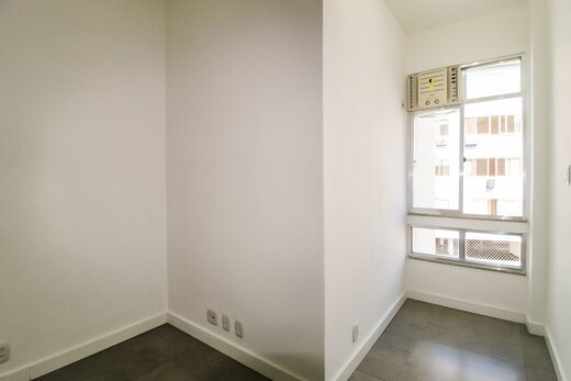 Conheça Quarto principal do imóvel - Apartamento 2 quartos à venda Copacabana, Rio de Janeiro - R$ 812.000 - II-25138-41503 - 31 Quarto principal - Apartamento 2 quartos à venda Copacabana, Rio de Janeiro - R$ 812.000 - II-25138-41503 - 31