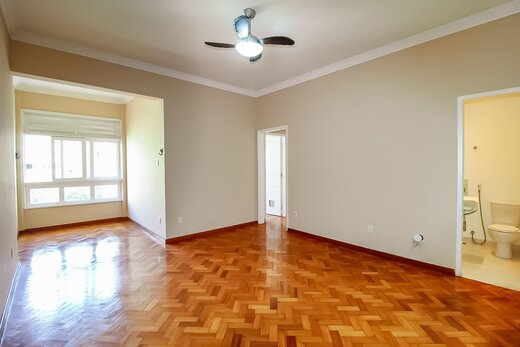 Conheça Living do imóvel - Apartamento, Venda, Loft, Quartos, Metrô, Praia, Copacabana - II-25362-41851 - 21 Living - Apartamento, Venda, Loft, Quartos, Metrô, Praia, Copacabana - II-25362-41851 - 21