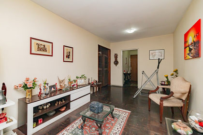 Apartamento para venda no bairro Três Figueiras em Porto Alegre