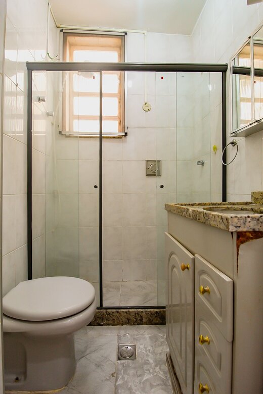 Conheça Banheiro do imóvel - Apartamento, Venda, Loft, Quartos, Metrô, Praia, Flamengo - II-25843-42546 - 16 Banheiro - Apartamento, Venda, Loft, Quartos, Metrô, Praia, Flamengo - II-25843-42546 - 16