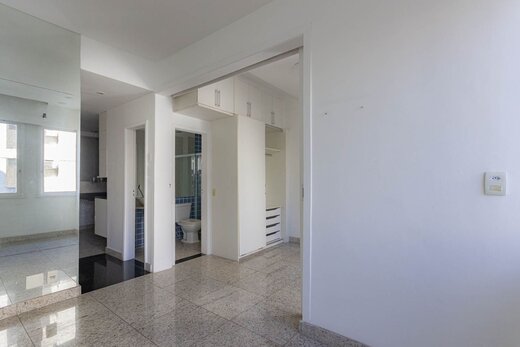 Conheça Quarto principal do imóvel - Apartamento 1 quarto à venda Copacabana, Rio de Janeiro - R$ 560.000 - II-27637-45042 - 22 Quarto principal - Apartamento 1 quarto à venda Copacabana, Rio de Janeiro - R$ 560.000 - II-27637-45042 - 22